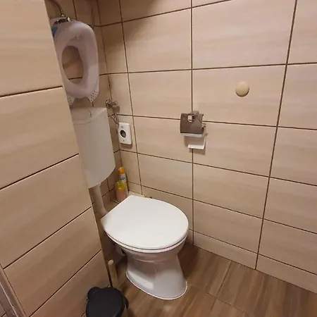 In - Balaton 30359 アパート *