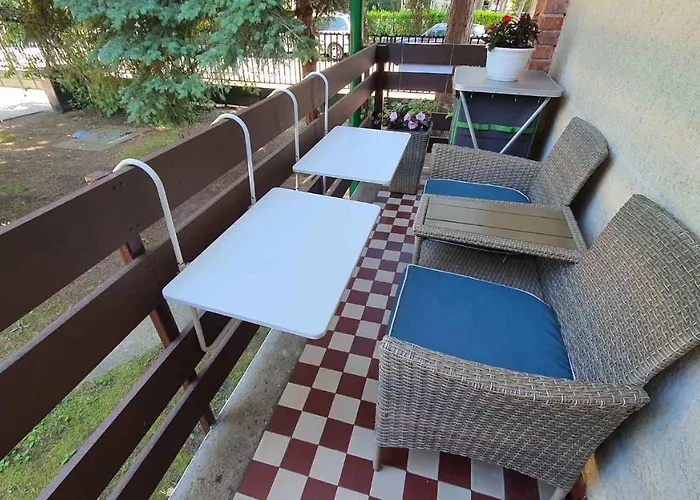 In - Balaton 30359 שיופוק